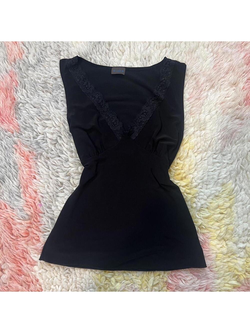 y2k black lace trim sleeveless top